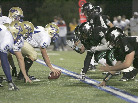 Division rivals Tahoma and Kentwood faced off last fall with the Bears winning 28-14 over the Conquerors. Both teams are getting ready for another high school football season.