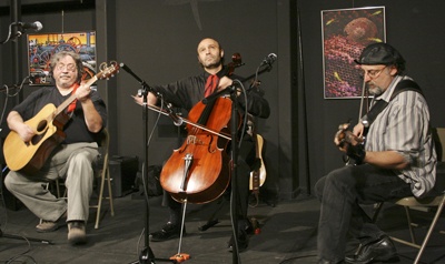 Don Baragiano with Friends perform at the Maple Valley Creative Arts Center open mic.