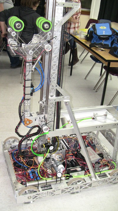 The Tahoma Robotics Club build the robot Ursa Major as a FIRST Robotics Team.