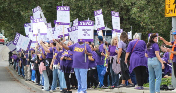 Hundreds of hospital workers and supporters took to Talbot and Carr during the informational picket Sept. 11. Photo by Bailey Jo Josie/Sound Publishing.